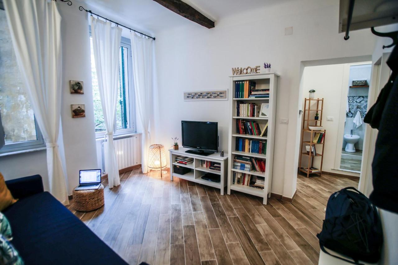 Vivi Nel Cuore Del Centro Storico Di Genova Exterior foto